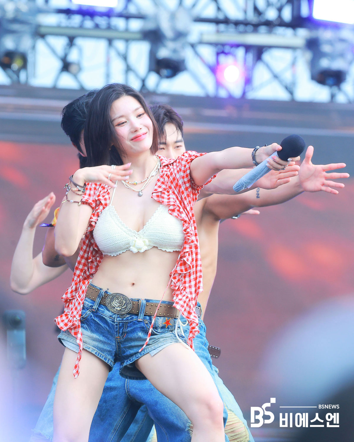 사진=워터밤 권은비