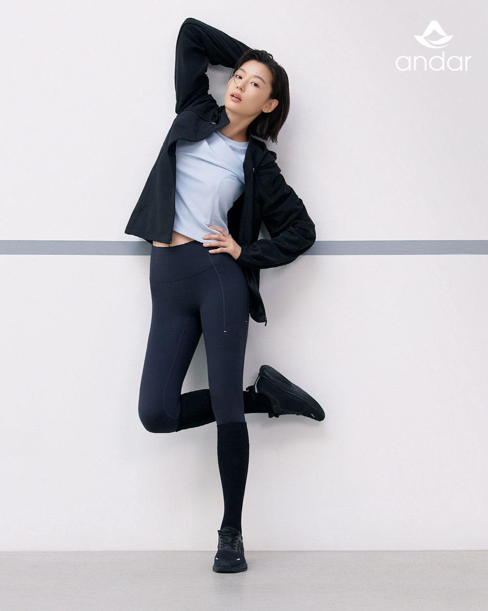 안다르, 전지현과 F/W 시즌 ‘애슬레저룩’을 새롭게 제안
